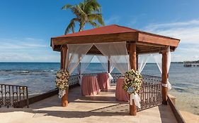 Wyndham Alltra Playa Del Carmen Adults Only All Inclusive